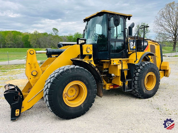 2019-caterpillar-950m-image-1