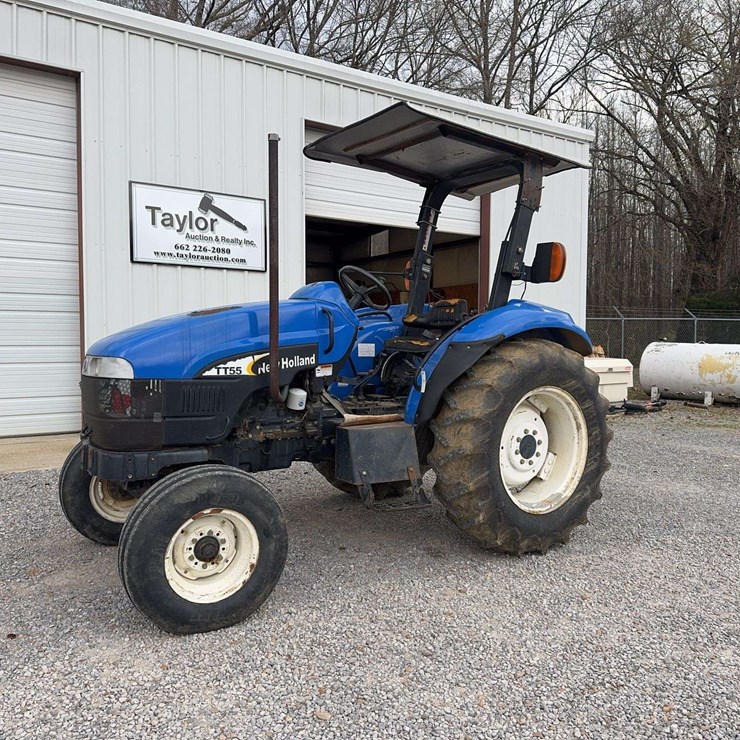 NEW HOLLAND TT55