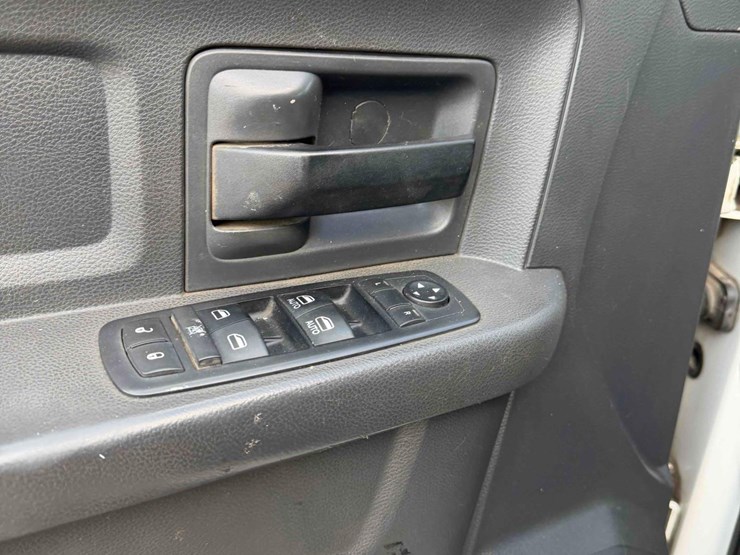 2011-ram-4500-utility-body-image-20