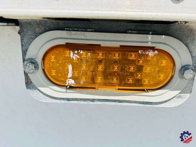 2013-hyundai-translead-image-13