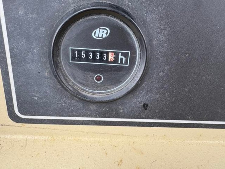 services-light-tower-image-5