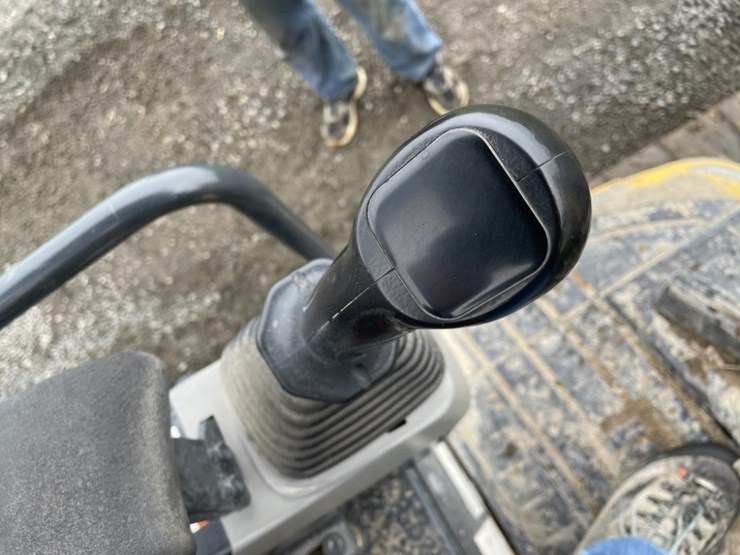 2019-komatsu-pc45mr-5-image-27