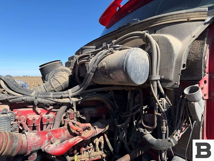 2008-peterbilt-387-image-30