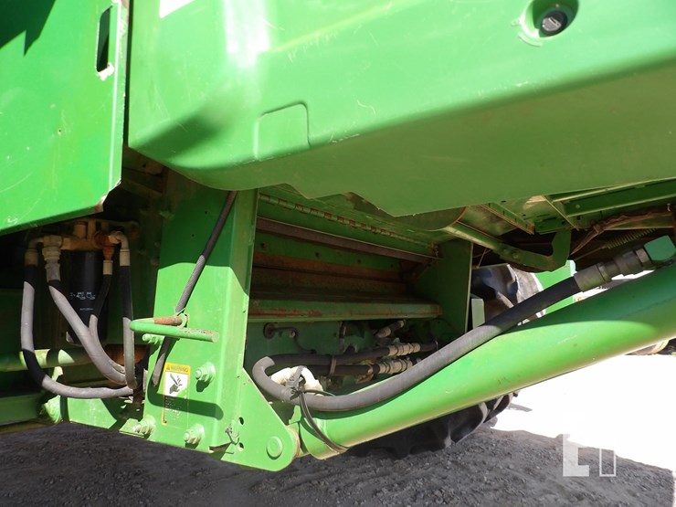 2012-john-deere-s680-image-37