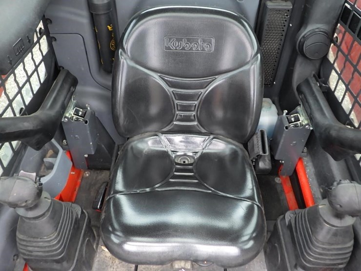 2020-kubota-ssv65-image-22