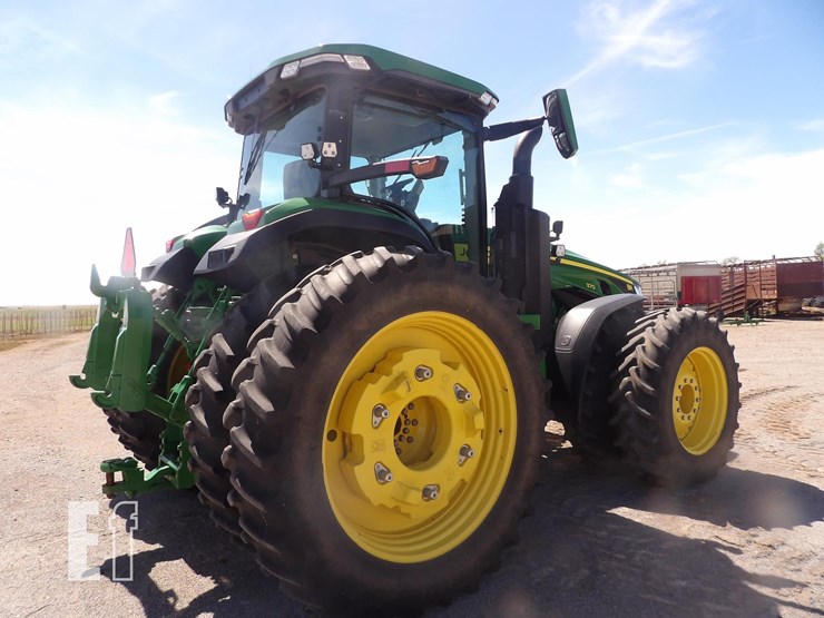2022-john-deere-8r-370-image-5