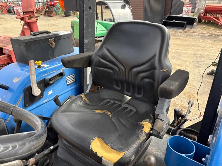 new-holland-tl90-image-16
