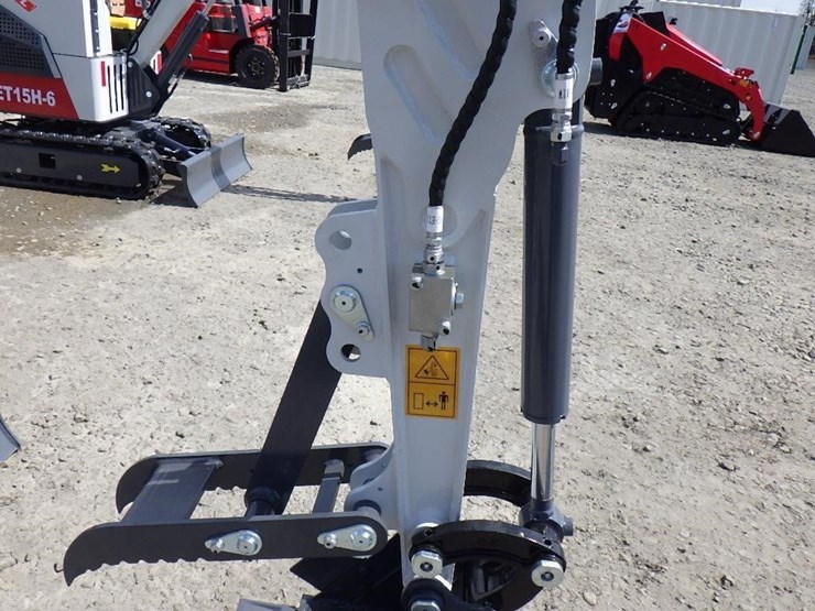 2026-bttl-et12m-6-hydraulic-excavator-image-13