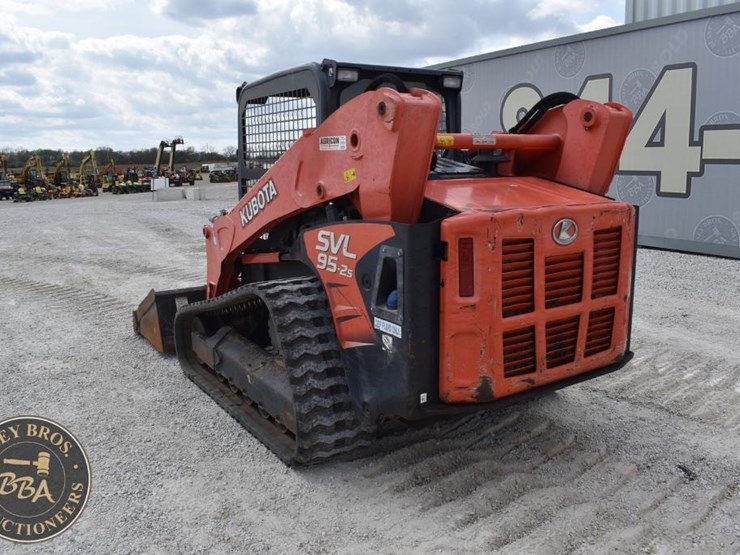 2019-kubota-svl95-2s-image-6