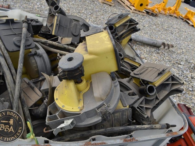 john-deere-32-image-5