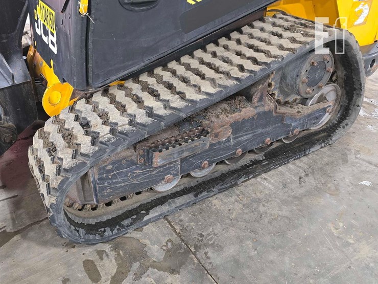 2021-jcb-3ts-8t-image-26