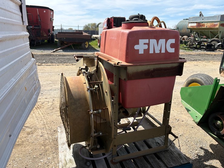 fmc-50-gallon-airblast-sprayer-image-1