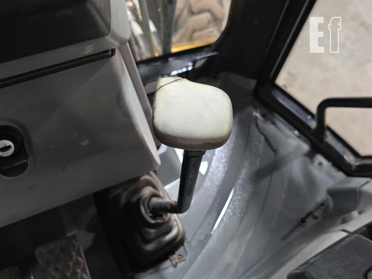 2011-caterpillar-430e-it-image-22