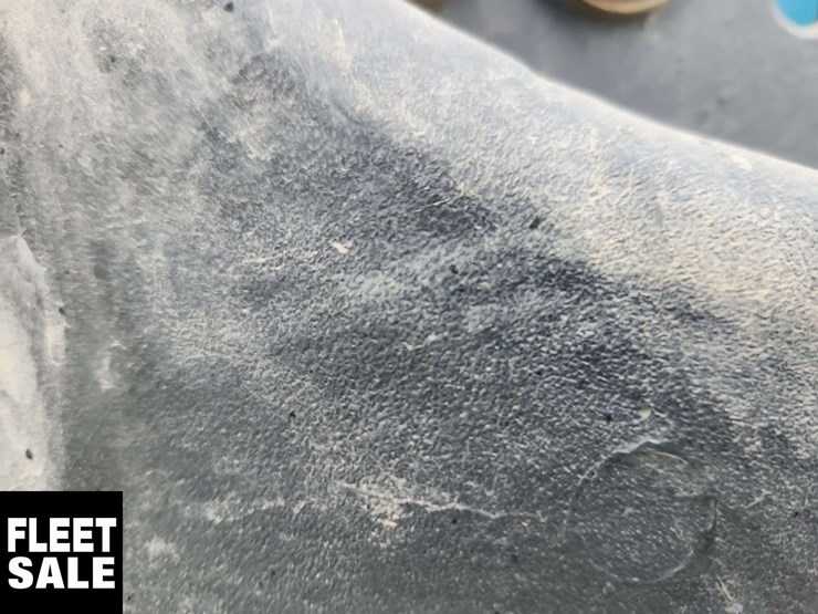 2015-peterbilt-367-image-27