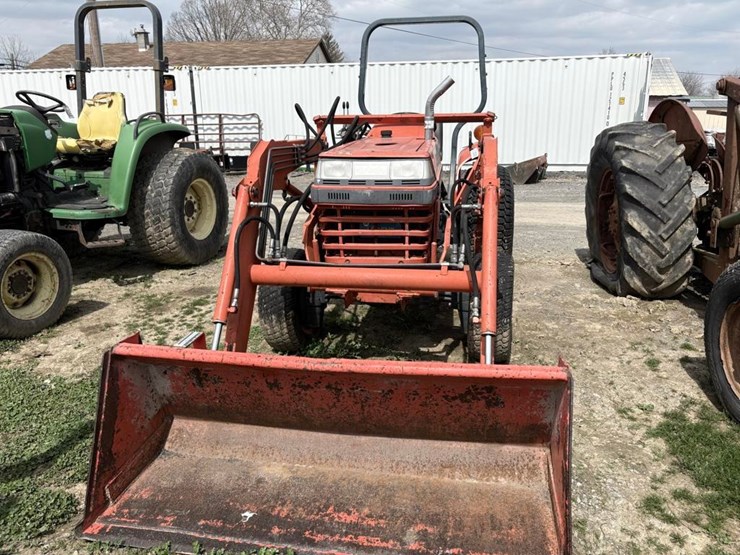 kubota-l2350-image-3