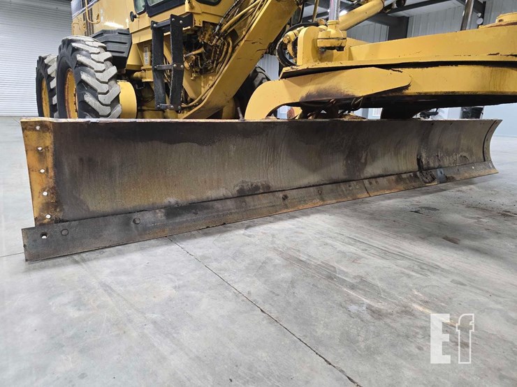 2003-caterpillar-140h-image-10