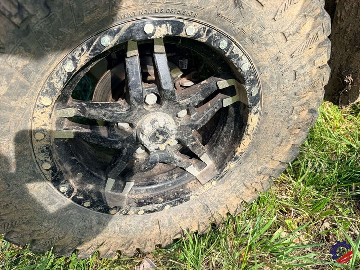 2023-john-deere-gator-xuv-835r-image-10