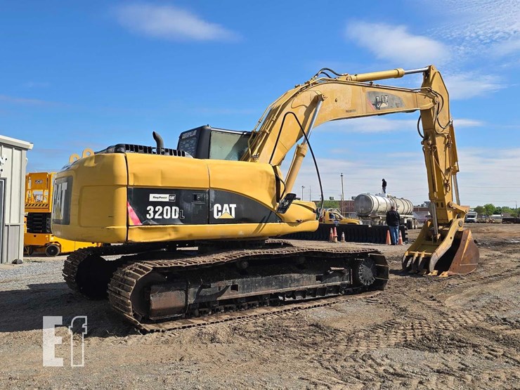 2007-caterpillar-320dl-image-3