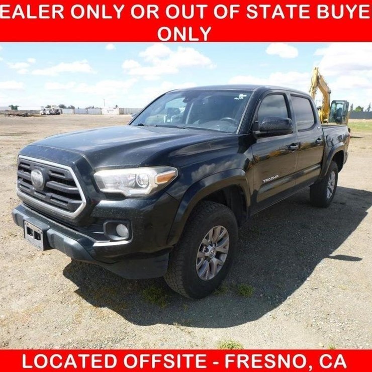 2018 TOYOTA TACOMA