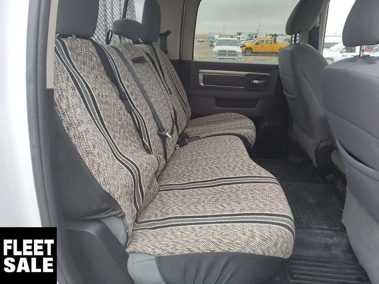 2017-dodge-2500-image-16