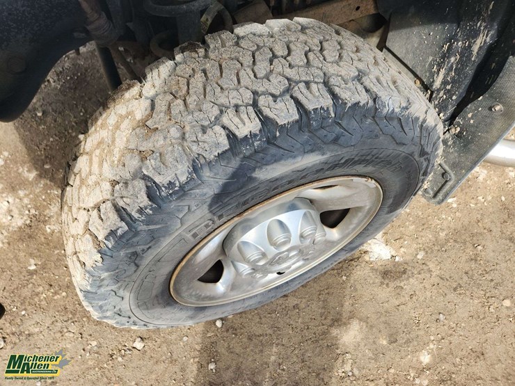 2013-dodge-2500-image-28