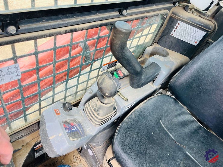 2022-kubota-svl75-2-image-52