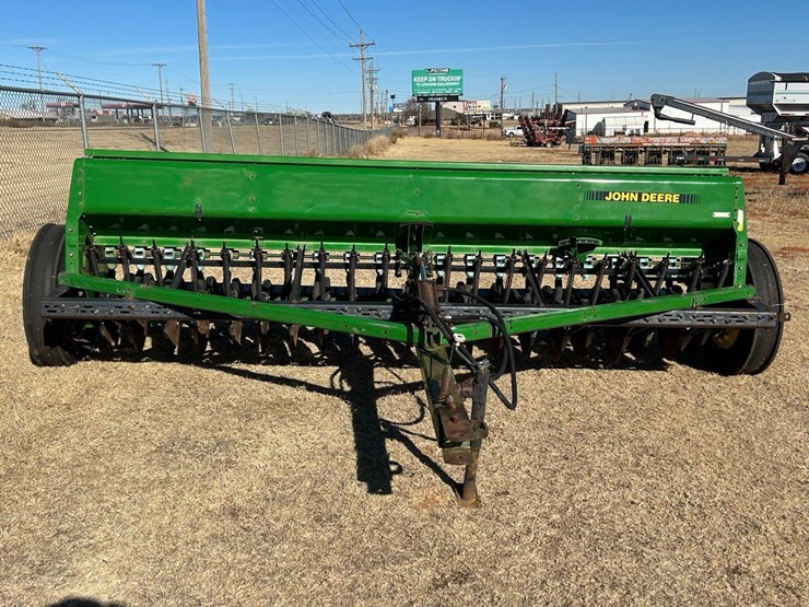 john-deere-450-image-1