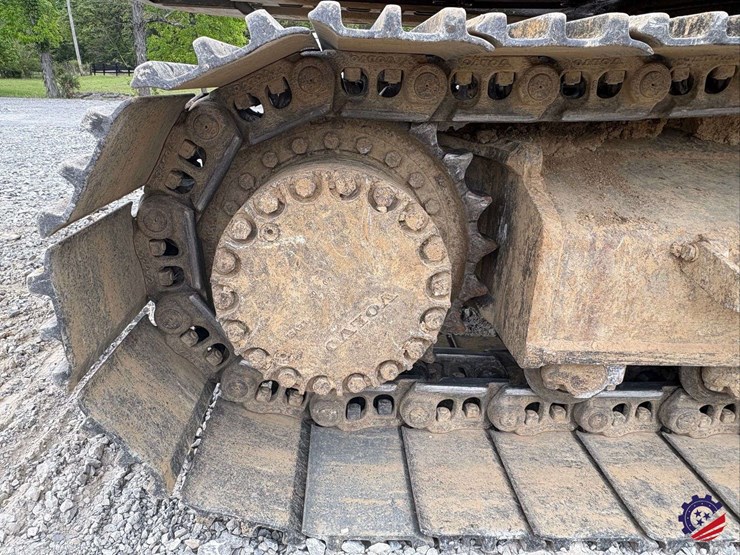 2017-volvo-ec300el-image-18