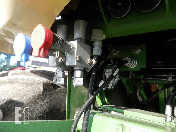 krone-big-x-700-image-51