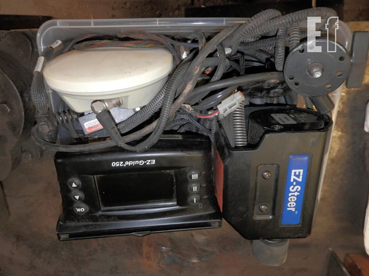 trimble-ez-guide-250/ez-steer-image-2