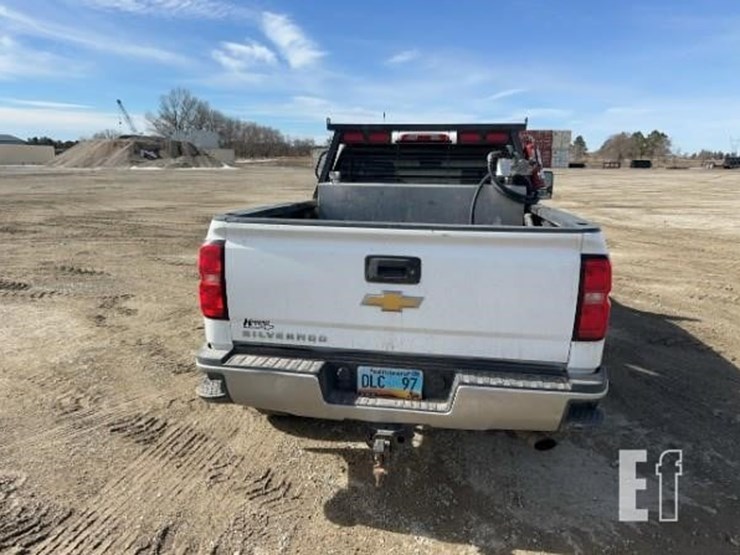 2019-chevrolet-2500-image-5