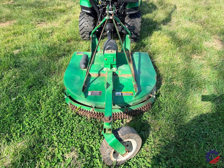 2025-john-deere-1023e-image-10