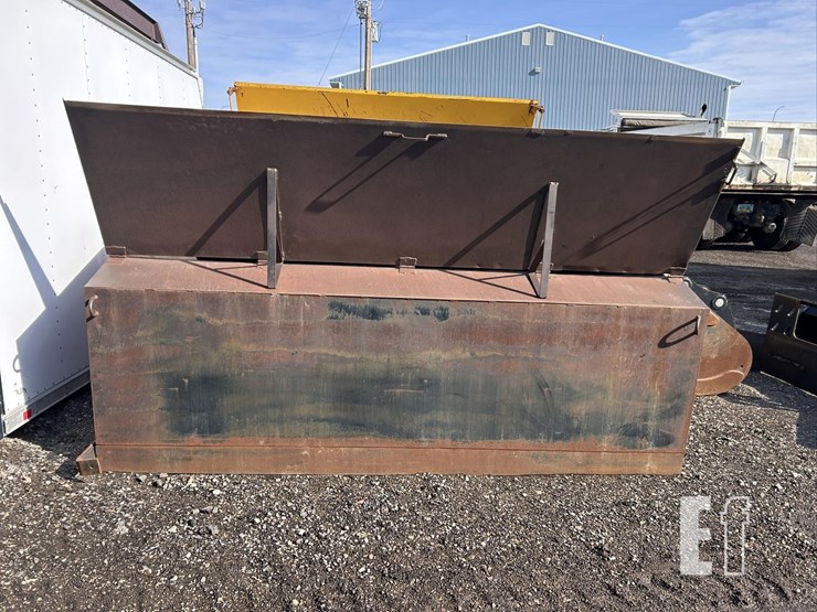 heavy-duty-asphalt-storage-image-2