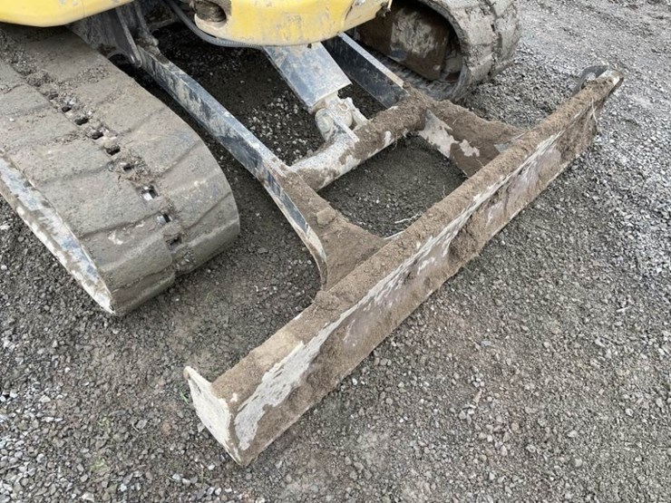 2019-komatsu-pc45mr-5-image-11