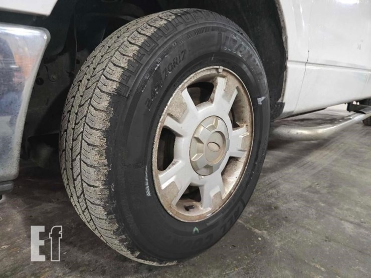 2013-ford-f150-xlt-image-27