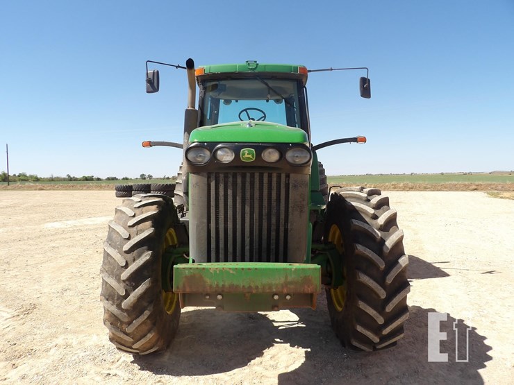 john-deere-8220-image-8