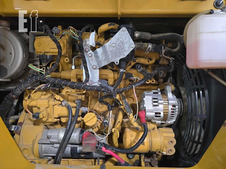 2016-caterpillar-308e2-cr-image-23