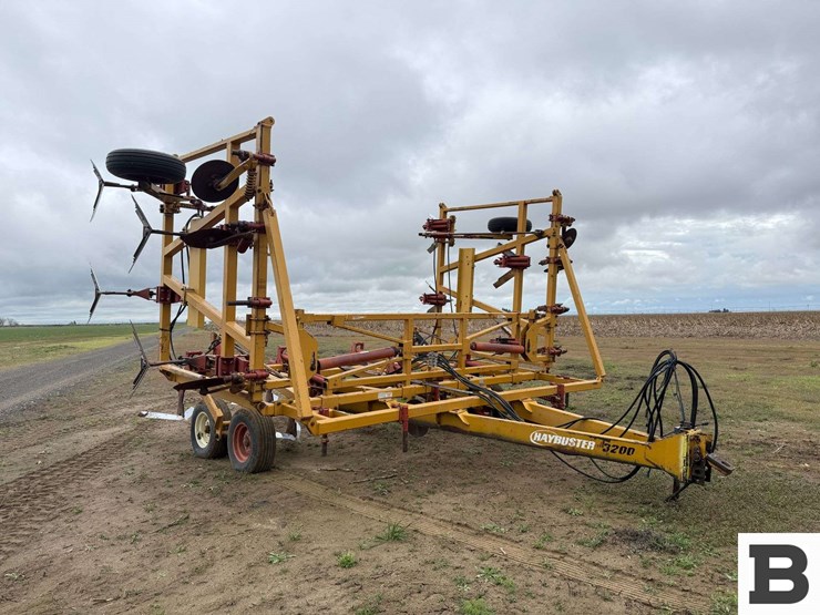haybuster-3200-image-7