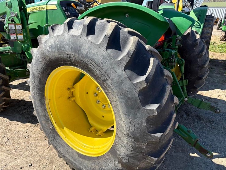 john-deere-5075e-image-12