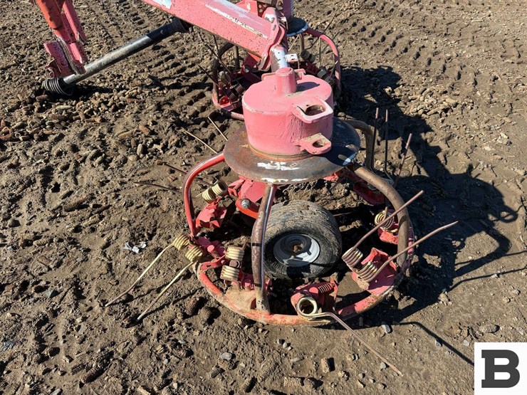 simak-hm-300-tedder-image-11