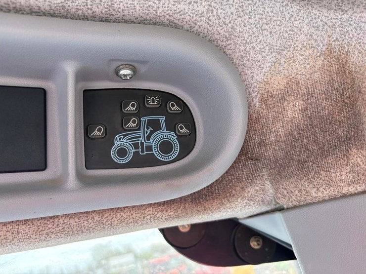 new-holland-t6050-plus-image-19