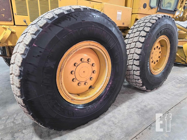 2003-caterpillar-140h-image-25