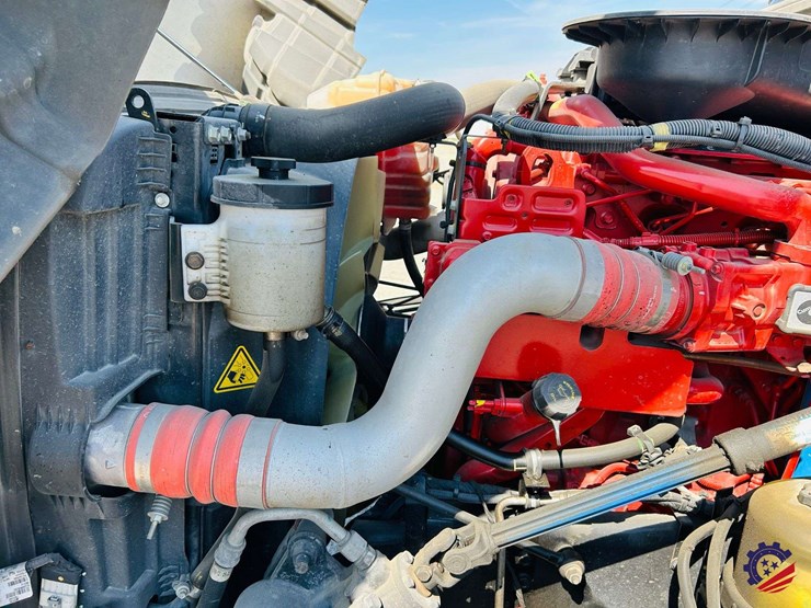 2024-international-lt62f-t/a-truck-tractor-image-73