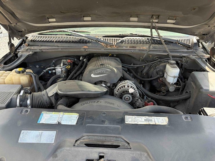 2005-gmc-sierra-limited-image-9