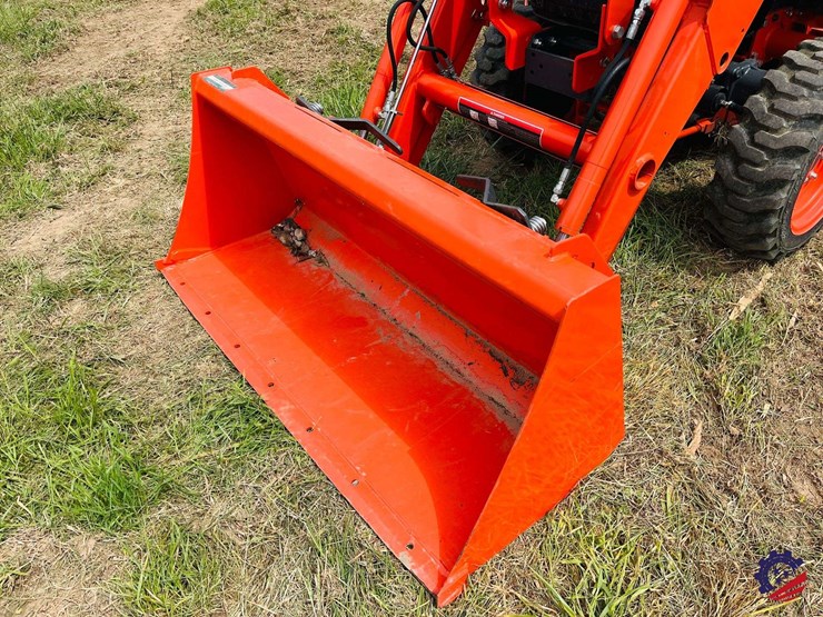 2022-kubota-lx2610hsd-image-12