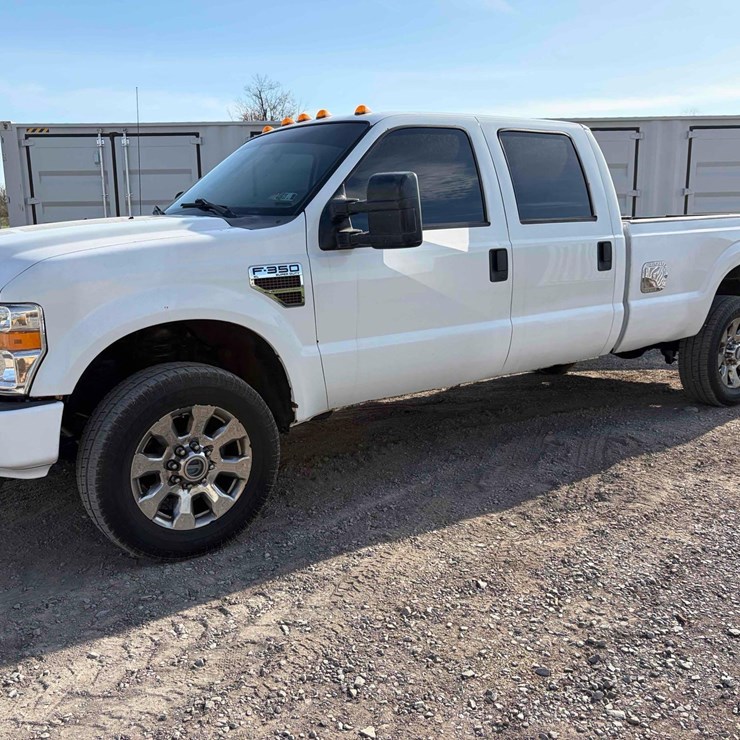 2010 FORD F350 XL