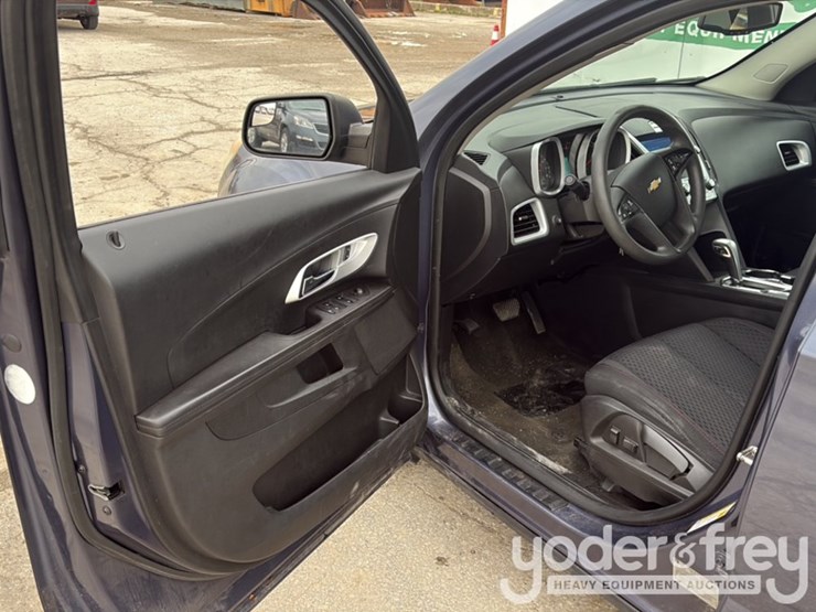 2014-chevrolet-equinox-image-37