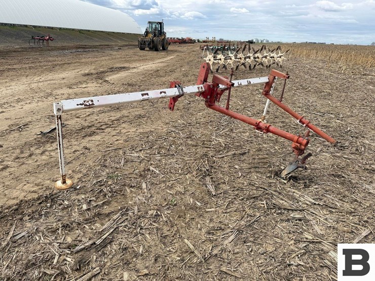 12'-3pt-cultivator-toolbar-image-3