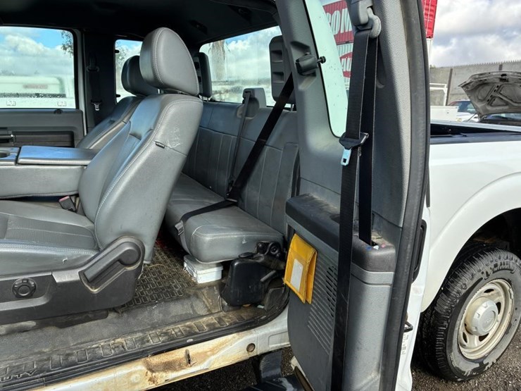 2011-ford-f250-image-11