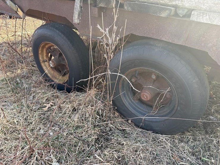 trailer-&-scrap-items-image-6